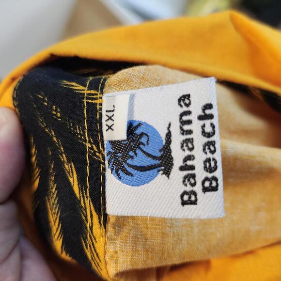 Bahama Beach Menswear Size XXL Yellow Black Hawaiian Shirt - Picture 3 of 4
